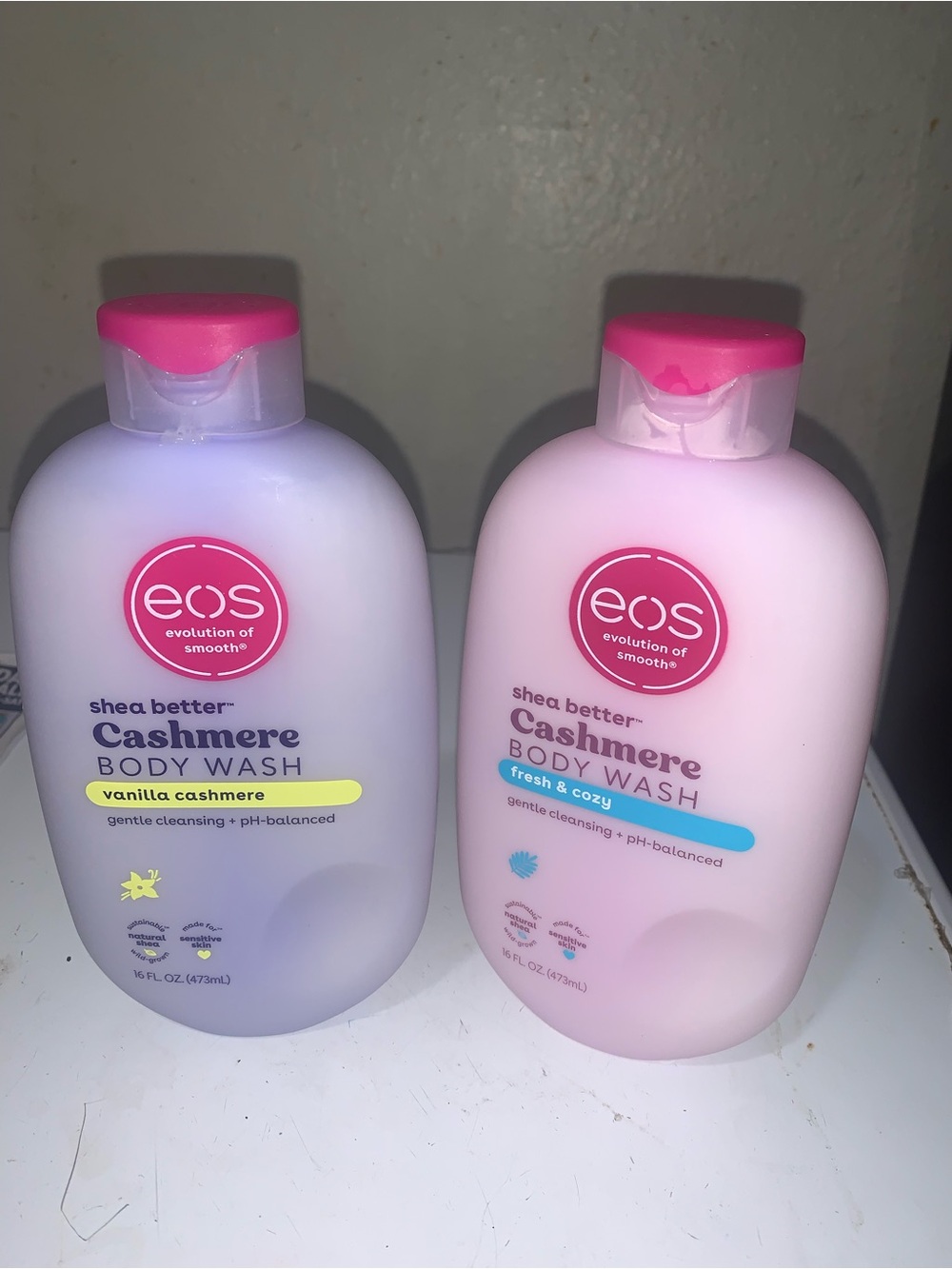 eos Cashmere Body Wash Duo - Pink & Lavender Bottles